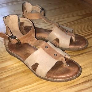 Born Timina Sandals